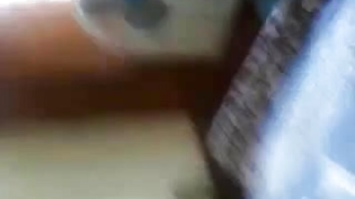 స్కూల్ ప్రిన్సిపాల్ తన విద్యార్థి తల్లిని దెంగుతాడు